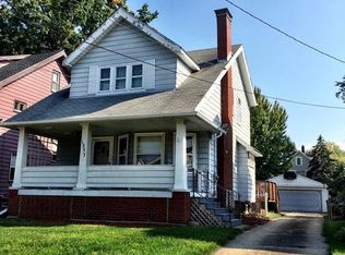1257 Warren Rd, Lakewood, OH 44107