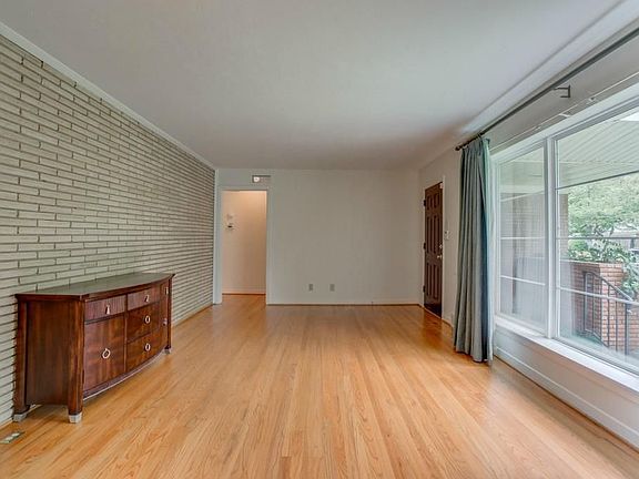 5th image of 10116 Solta Dr