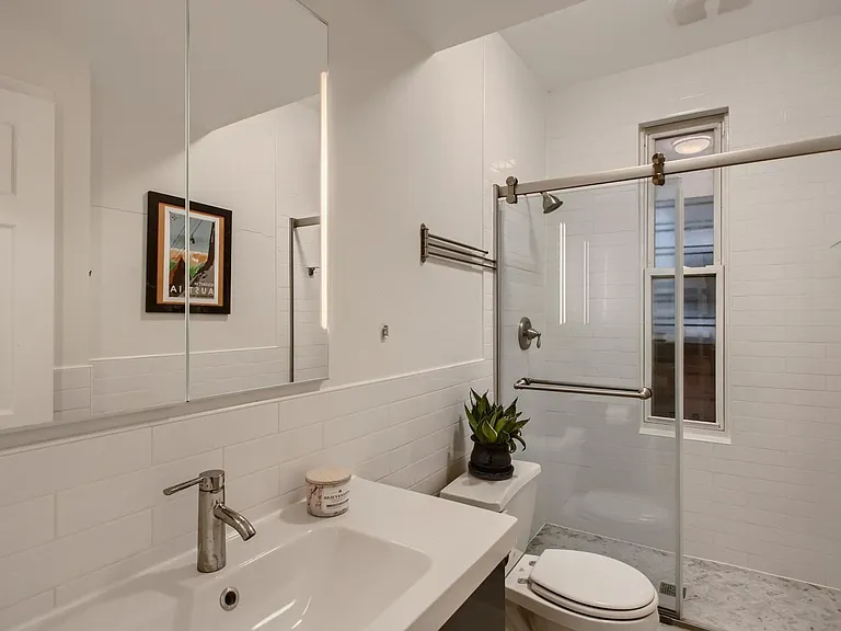 1629 W Julian St #1F — Photo 10
