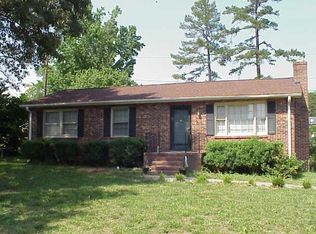 9 Chestnut St, Woodruff, SC 29388