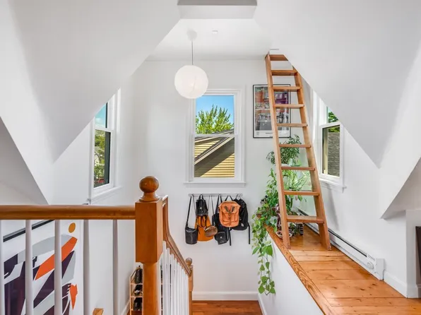 52 Pleasant St #C, Cambridge, MA 02139