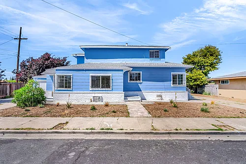 412 W Tregallas Rd #412 Photo 1