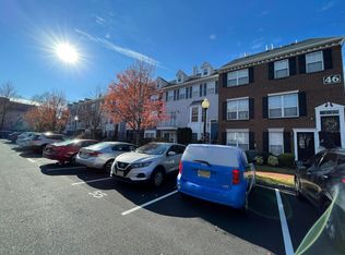 17 Butternut St, Jersey City, NJ 07305
