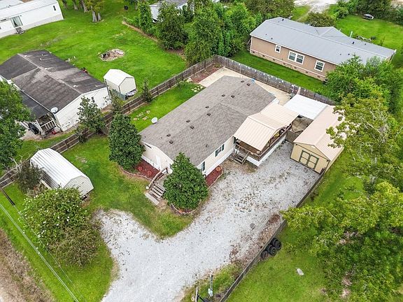 2nd image of 568 Parkwood Dr