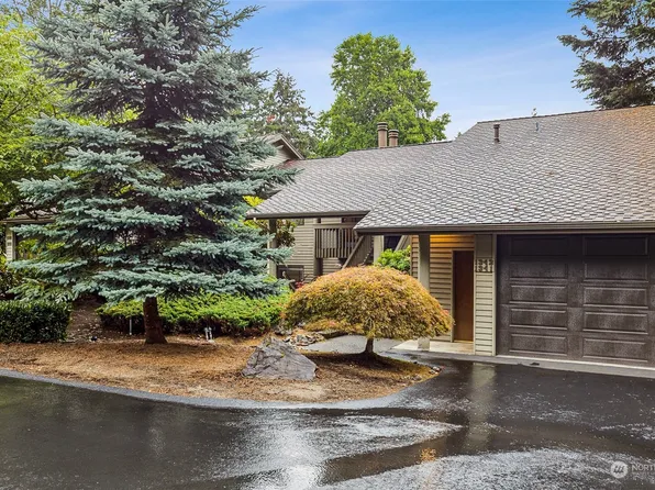 1341 Bellefield Park Lane, Bellevue, WA 98004
