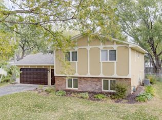 208 8th Ave NE, Osseo, MN 55369