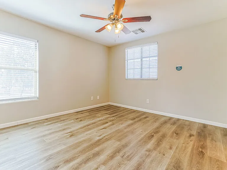 3809 E Santa Fe Ln — Photo 9