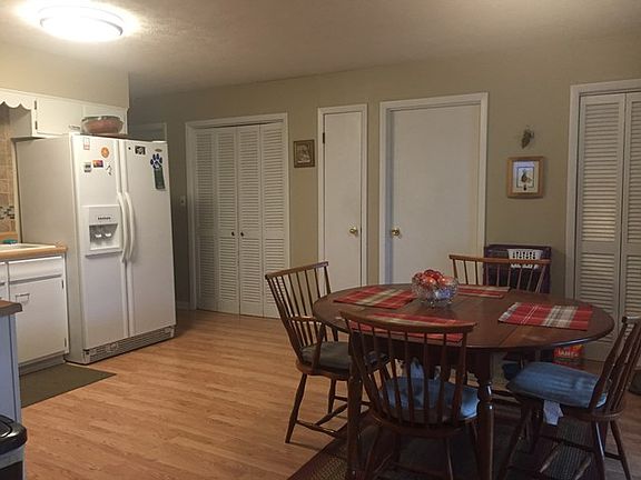 5th image of 677 Joyce Ann Cir