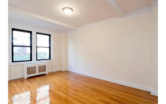 Rented by Douglas Elliman | media 17