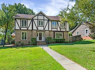 2501 Innsbrook Rd, Charlotte, NC 28226