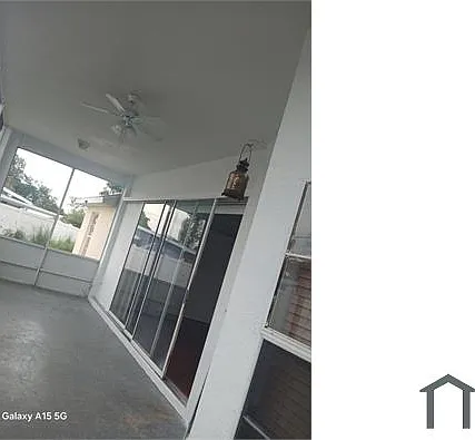 27 Bridle Path — Photo 8