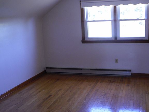 Bedroom 2_03122015