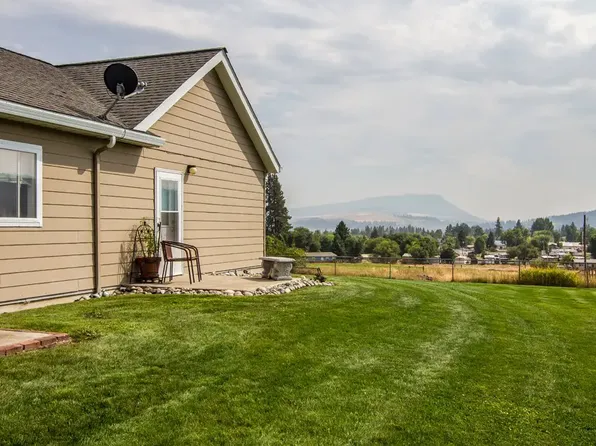 UCSL Mallard Heights, 870 N 15th Ave, Elgin, OR 97827