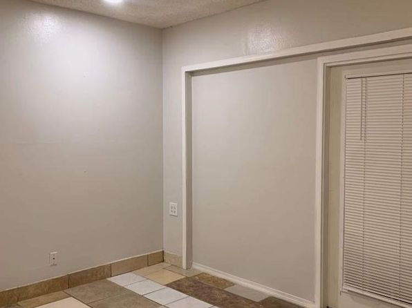 245 Avenida De La Plata #2