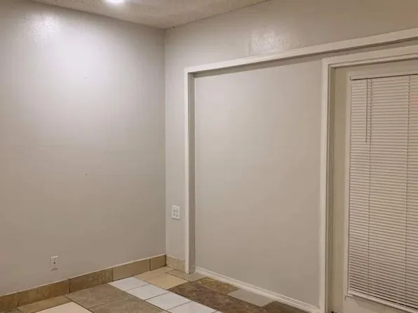 245 Avenida De La Plata #2, Brownsville, TX 78521