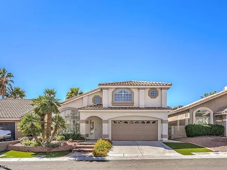 8939 Dove Cove Dr — Photo 1