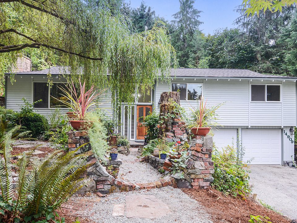 1st image of 14909 NE 202nd St