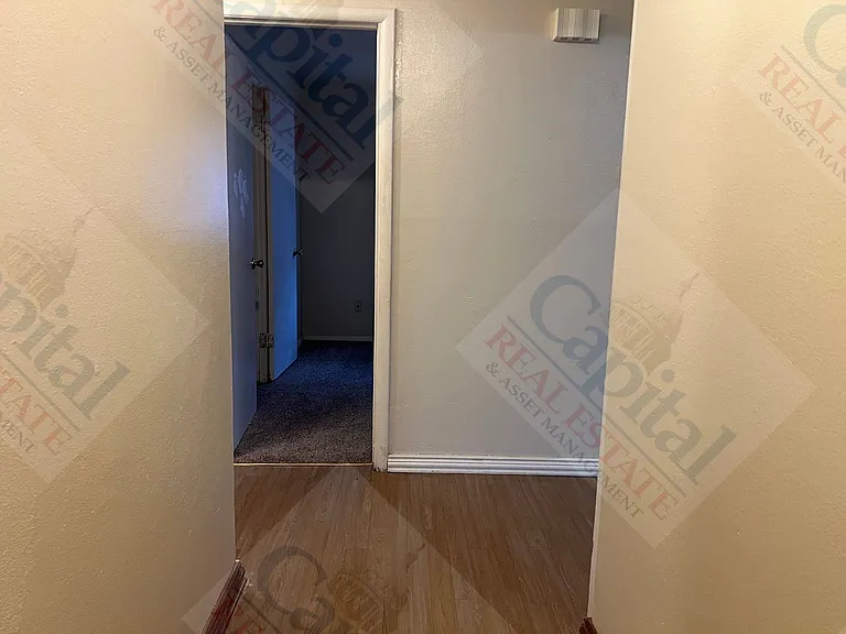 4304 NW 11th St — Photo 3