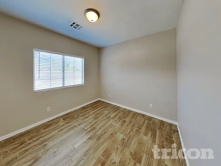 5010 W Fawn Dr — Photo 14