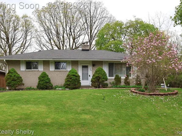 719 Sheryl Dr, Waterford, MI 48328