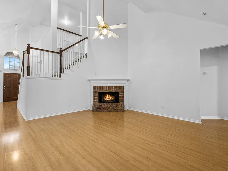 12945 Peach Tree Way — Photo 15