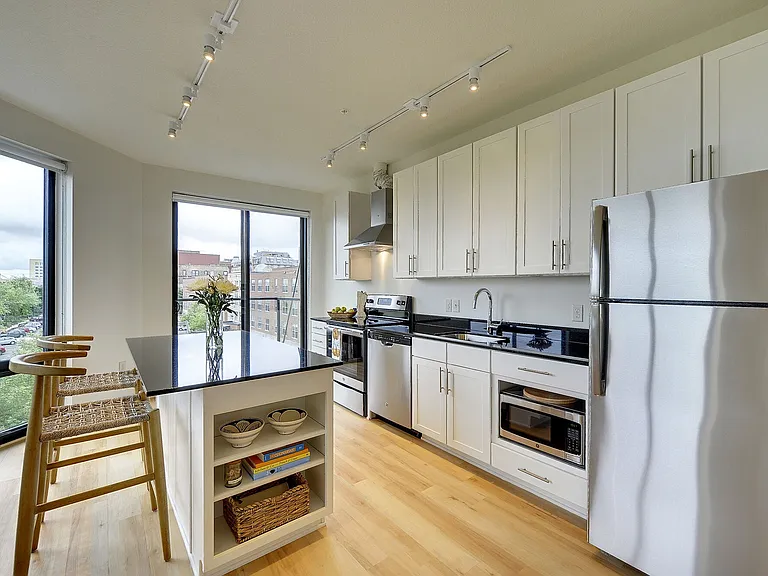 NoLo Living — Photo 15