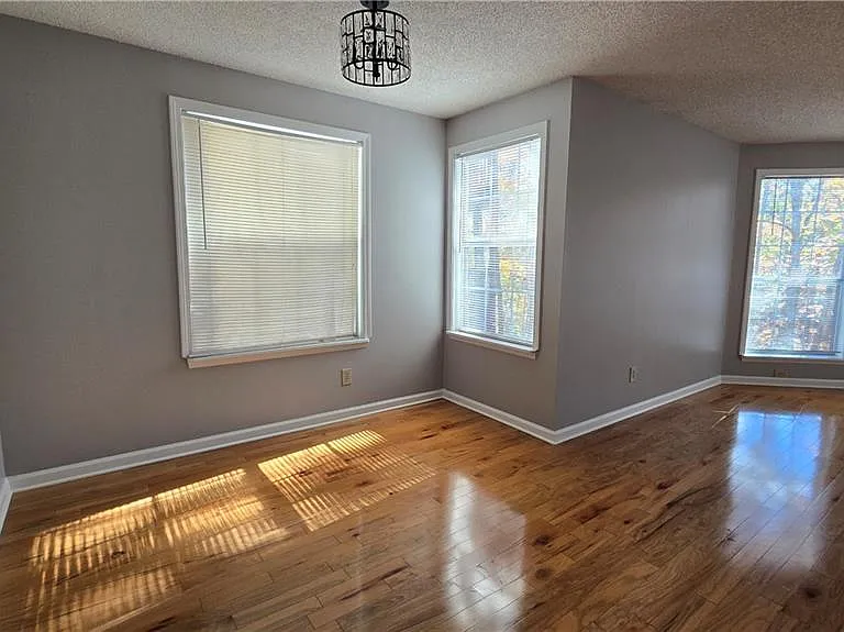 1313 Red Deer Way #253 — Photo 4