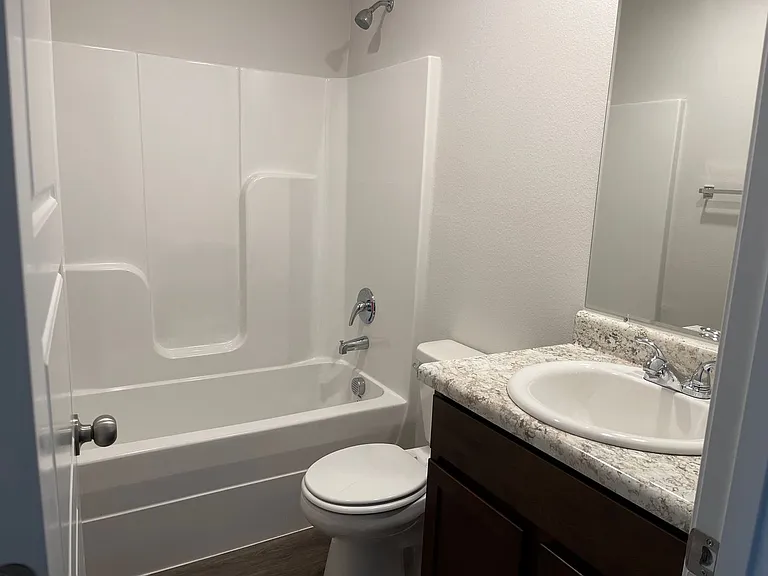 3313 E Jacob Ln — Photo 9