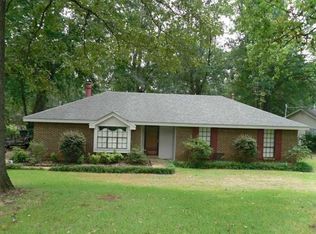 4720 Summit Dr, Millbrook, AL 36054