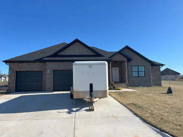 5926 S Doubletree Ct, Springfield, MO 65810