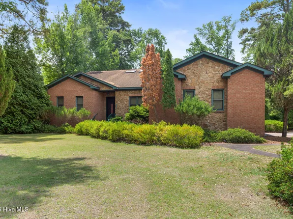 146 Lismore Drive, Winterville, NC 28590