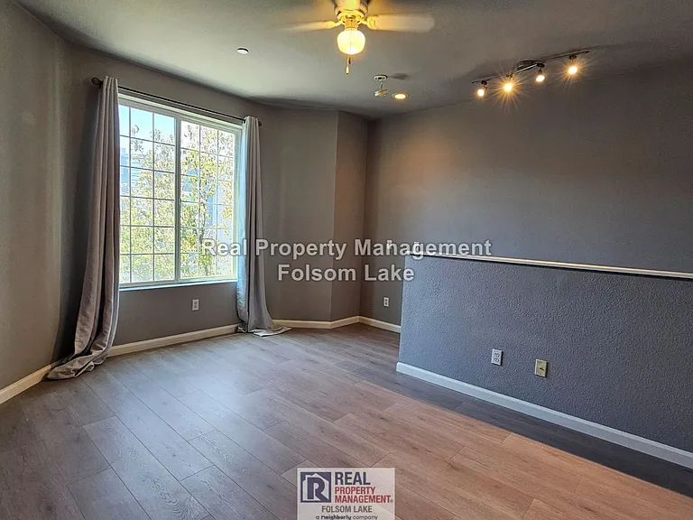 405 Harriet Ln — Photo 10