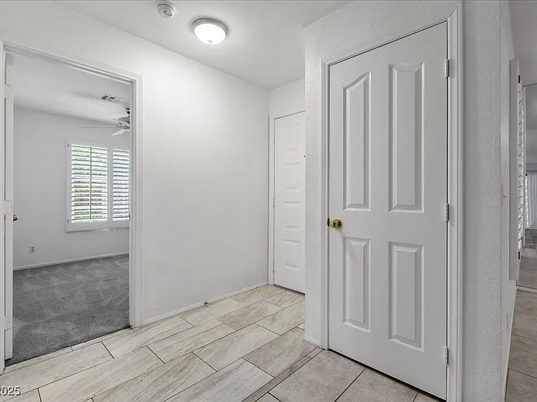 2623 S Durango Dr #102 — Photo 17