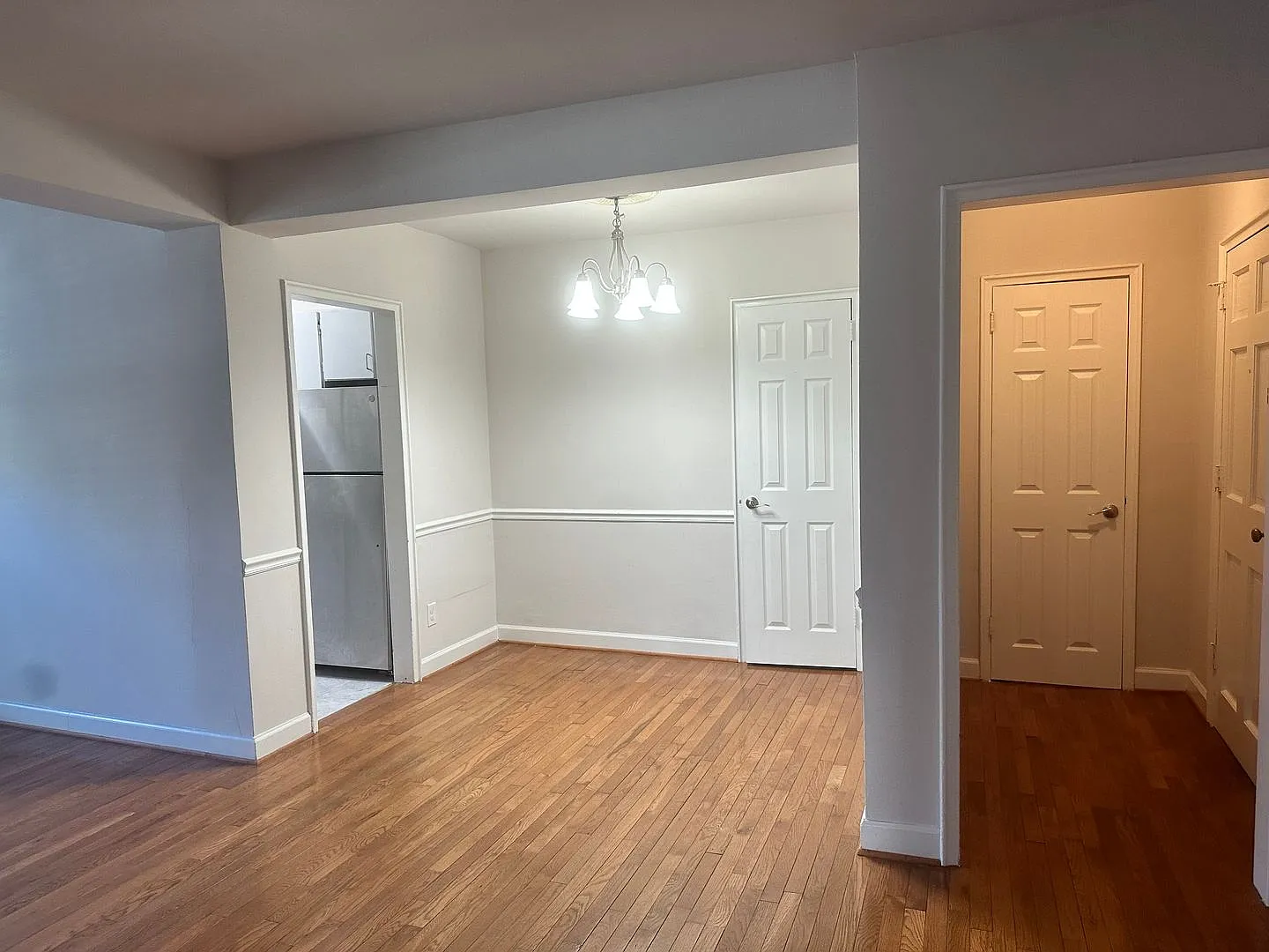 Alexandria/Auburn Village-205 E Glebe Road — Photo 3