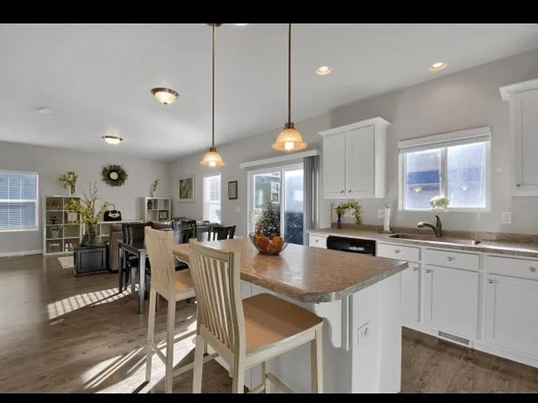 15240 S Glory Dr — Photo 4