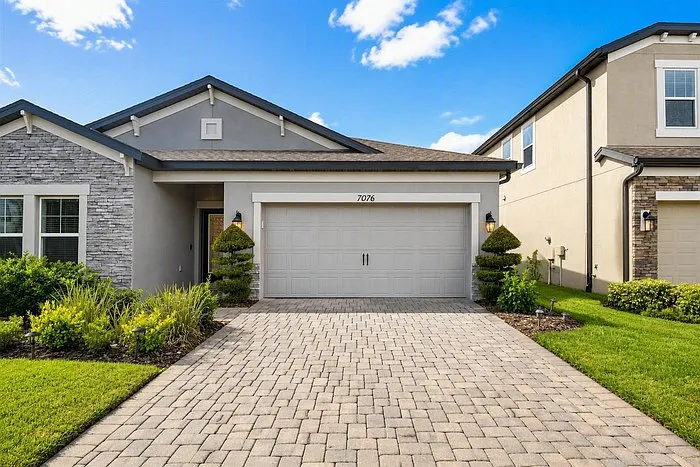 7076 Gulf Cypress Ave