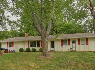 20925 Walker Rd, Spring Hill, KS 66083