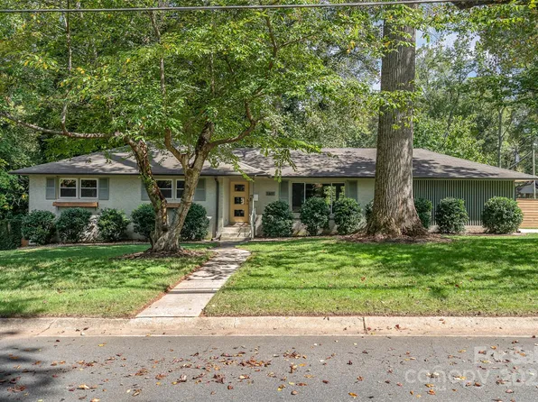 1611 Shannonhouse Dr, Charlotte, NC 28215