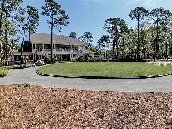 3rd image of 15 Madison Ln