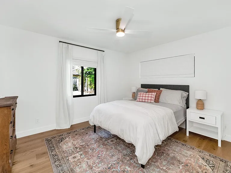 103 W Palmcroft Dr — Photo 19