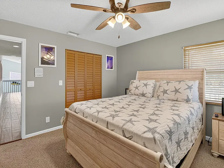 6701 Hillside Ln — Photo 47