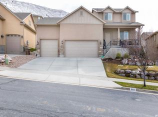 252 E Red Leaf Dr, Draper, UT 84020