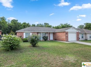 2303 N 12th St, Temple, TX 76501