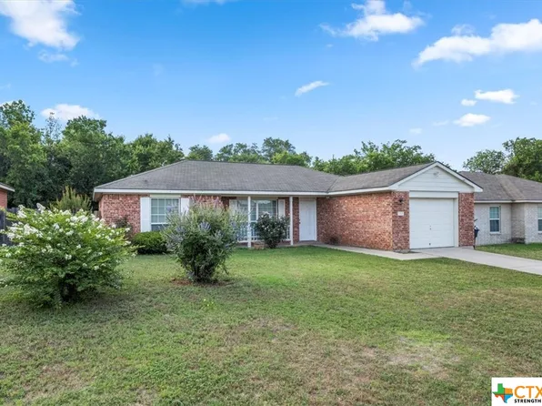 2303 N 12th St, Temple, TX 76501