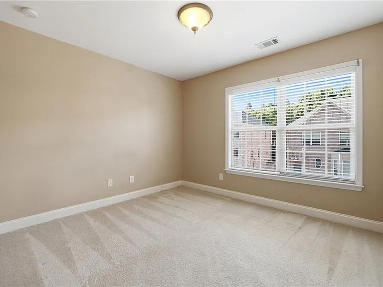 9040 Woodland Trl — Photo 19