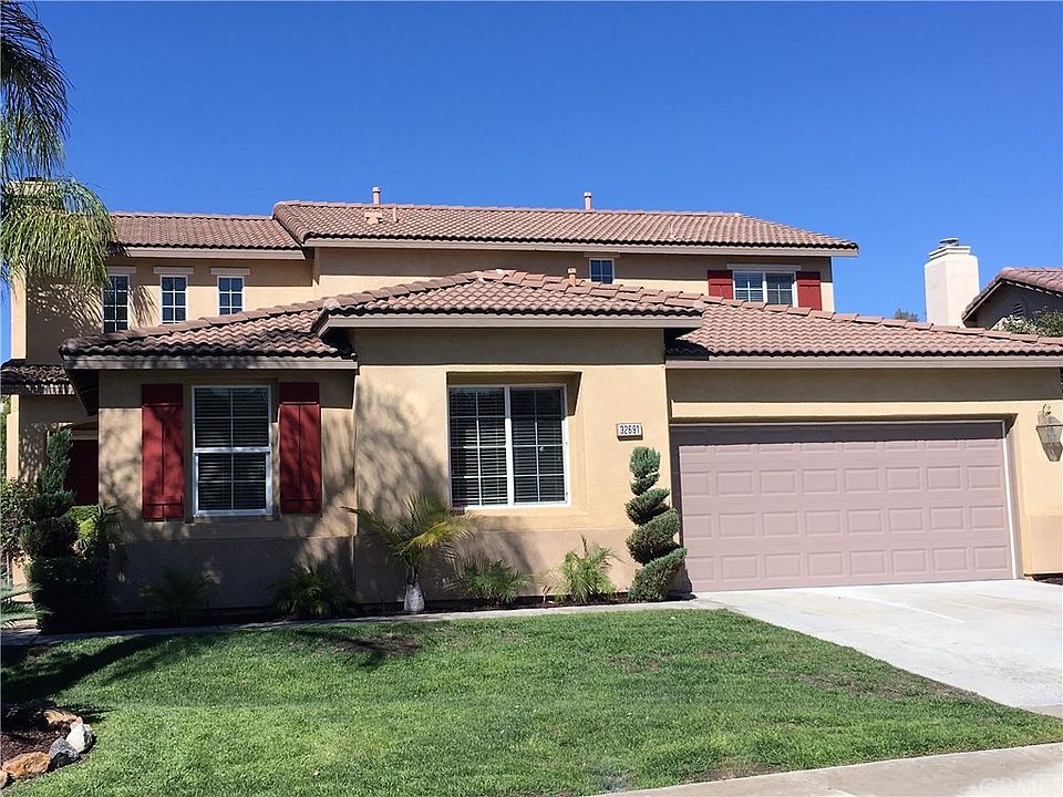 1st image of 32691 Campo Dr
