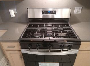 3707 N Kimball Ave #2, Chicago, IL 60618