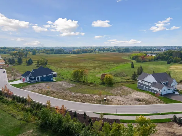 1575 Marsh Pointe Ct, Hamel, MN 55340
