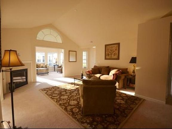 5th image of 23920 W Dayfield Dr #23D