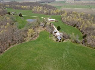 1049 E Dearland Ln, Vallonia, IN 47281